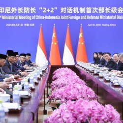 Potret Hangat Momen Pertemuan Menlu-Menhan RI dan China