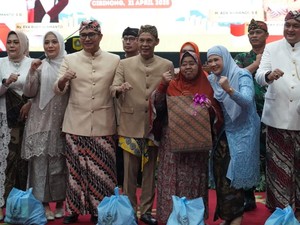 Pemkab Bogor Bantu Ribuan Lansia Miskin Lewat Ngamumule Indung