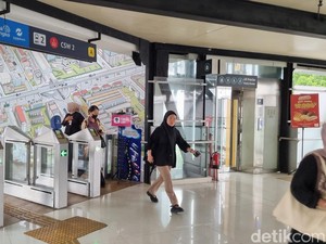 Cerita Warga Tangsel Manfaatkan TransJ-MRT Gratis Buat Keliling Jakarta
