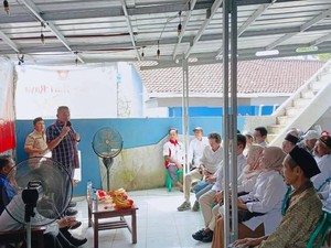 Legislator Gerindra Bagikan Sembako-Ajak Warga Amalkan 4 Pilar Kebangsaan