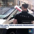 Video: Cybertruck Tak Laku, Tesla Kurangi Produksinya