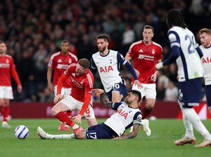 Tottenham Vs Nottingham: Spurs Keok 1-2