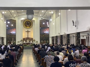 Doa Umat Katolik Sukabumi untuk Paus Fransiskus yang Telah Berpulang