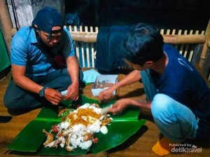 Makna Kebersamaan Dalam Tradisi Megibung Dan Kembul Bujana