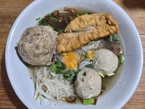 5 Bakso Maknyus di Jakarta Barat ala Wonogiri dan Medan
