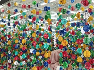 Abenk Alter x Bibit Bawa Flower for the Future di Art Jakarta Gardens 2025