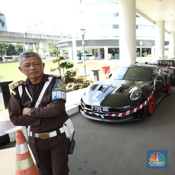 Potret Mobil Mewah-Harley Milik Tersangka Korupsi CPO, Disita Kejagung