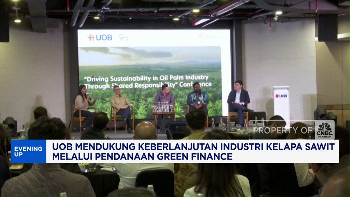UOB Siram Dana Hijau ke Industri Sawit: Mungkinkah Sawit Jadi Lebih Bersih? Sawit Go Green: UOB Gelontorkan Duit untuk Masa Depan Industri? UOB Siram Dana Hijau ke Industri Sawit: Mungkinkah Sawit Jadi Lebih Bersih? Sawit Go Green: UOB Gelontorkan Duit untuk Masa Depan Industri?