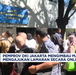 Video: Warga Padati Balai Kota Jakarta Melamar Jadi Petugas PPSU