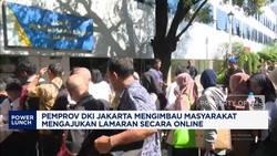 Video: Warga Padati Balai Kota Jakarta Melamar Jadi Petugas PPSU