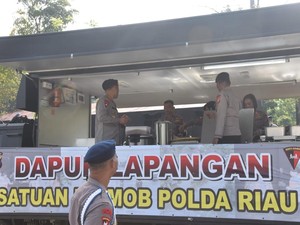 Melihat Kesiapan Dapur Lapangan Brimob Polda Riau Jelang Jambore Karhutla