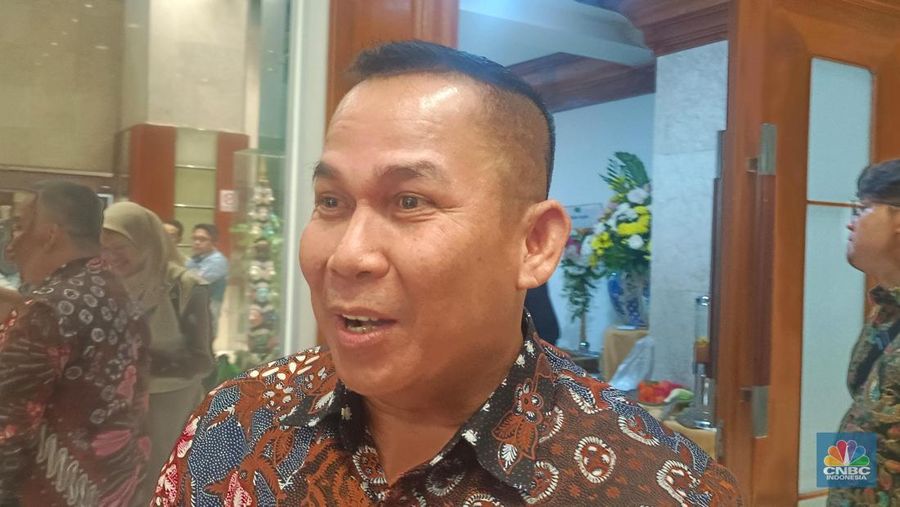 Dirjen PKTN Kemendag, Moga Simatupang saat ditemui di Kompleks Parlemen, Jakarta, Kamis (24/4/2025). (CNBC Indonesia/Martyasari Rizky)