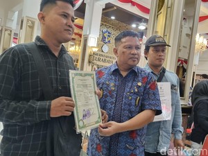 Ijazah 16 Pekerja di Surabaya Dikembalikan, Tapi Bukan Sentoso Seal