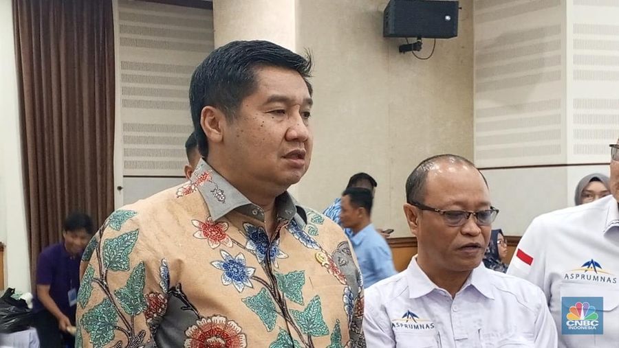 Menteri Perumahan dan Kawasan Permukiman Maruarar Sirait di kantor Badan Pengawasan Keuangan dan Pembangunan, Jakarta Timur, Kamis (24/4/2025). (²©²ÊÍøÕ¾/Robertus Andrianto)