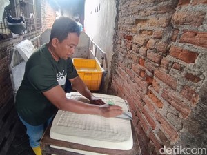 Harga Kedelai Tembus Rp 10.800, Perajin Tahu di Sidoarjo Menjerit