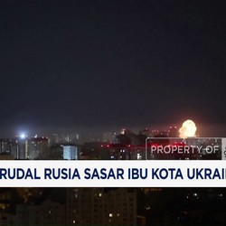 Video: Rudal dan Drone Rusia Serang Kota Kyiv Ukraina
