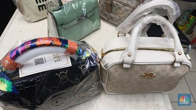 AS Sentil RI Gegara Barang Palsu, Ternyata Banyak Dijual di Mal Ini