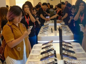 Video: Pendapatan Industri Smartphone Dunia Naik 10 Persen di Q2 2025