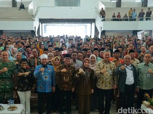 Menteri Desa Janjikan Beri Bantuan untuk Koperasi Merah Putih
