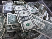 Maaf Dolar Tak Lagi Jadi Andalan, Ini Penjelasan Sri Mulyani