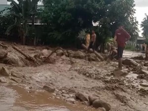 Banjir Terjang 3 Kecamatan di Palu, 2 Rumah Hanyut-RS Undata Terdampak