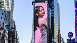 Perasaan Avolia Usai Wajah Mejeng di Billboard Times Square New York