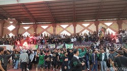 Harapan Bonek Pada Pelatih dan Pemain Anyar Persebaya