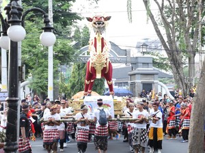Angkat Keberagaman, Pawai Ogoh-ogoh di Semarang Tarik Minat Ribuan Warga