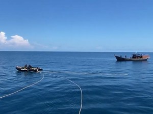 Bakamla Gagalkan Penyelundupan 30 Ton Pasir Timah di Perairan Lingga