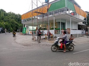 Pemkab Lombok Tengah Bakal Tertibkan Supermarket di Selong Belanak