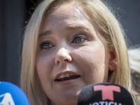 Virginia si Pelapor Pelecehan Seksual Pangeran Andrew Tewas Bunuh Diri