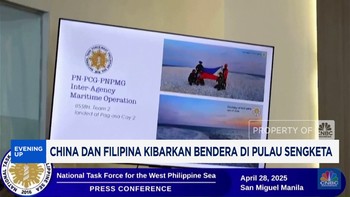 Video: China dan Filipina Kibarkan Bendera di Pulau Sengketa