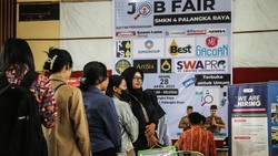 BPS: Pengangguran Mencapai 7,28 Juta Orang, Terbanyak pada Usia di Bawah 24 Tahun