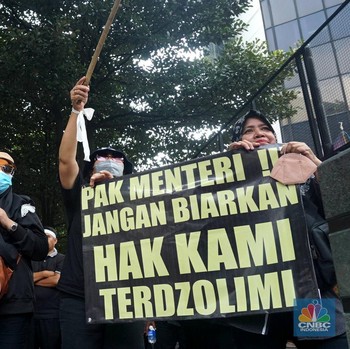 Ratusan Serikat Pekerja Demo di Depan Gedung Bumiputera, Tuntut Ini!