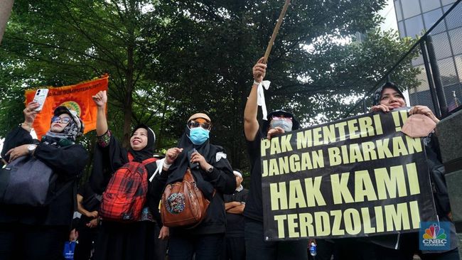 Ratusan Serikat Pekerja Demo di Depan Gedung Bumiputera, Tuntut Ini!