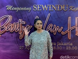 Vina Panduwinata Kilas Balik Kenangan Sewindu Kepergian Bartje Van Houten