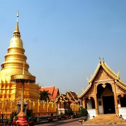 Rupiah Kalah dari Baht: Bawa Rp 10 Juta ke Thailand Buat Berapa Hari?
