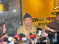 Beda Respons Pramono & Dedi Mulyadi Soal Simpanan Uang Pemda di Bank