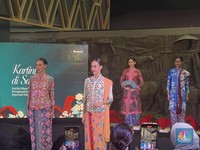 Sarinah Hadirkan Peragaan Busana Kartini Masa Kini