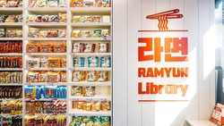 Bukan Buku, Perpustakaan di Korsel Ini Justru Koleksi Mie Instan