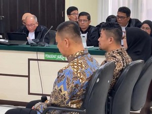 Terungkap Eks Pj Walkot Pekanbaru Dapat Gratifikasi dari Sekda-Kadishub