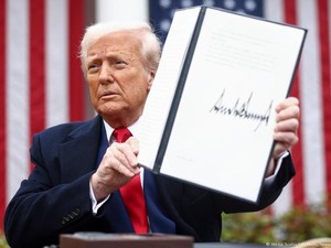 Jawaban Menohok Trump saat Dikasih Hadiah Pesawat Rp 6,6 T dari Qatar
