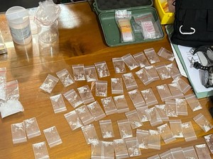 Wanita di Bantaeng Temukan Tas Berisi 30 Gram Sabu di Kebun, Polisi Selidiki