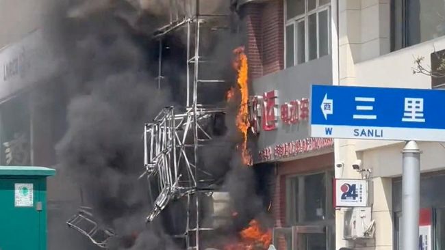 Darurat di China, Restoran Dilahap Si Jago Merah-Perumahan Meledak