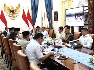 Prabowo Pimpin Ratas Bahas Sekolah Rakyat, Ada Gibran hingga Sri Mulyani