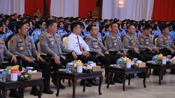 Siswa SMA Taruna Nusantara Kenali Tugas Kepolisian di STIK Polri