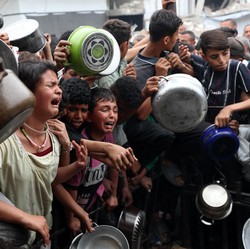 Trump Mau Pindahkan 1 Juta Warga Palestina ke Libya