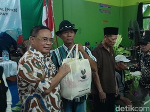 Disabilitas-Lansia di Pati Terima Bansos Lebih dari Setengah Miliar