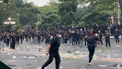 Kronologi Aksi May Day di Semarang Berujung Ricuh
