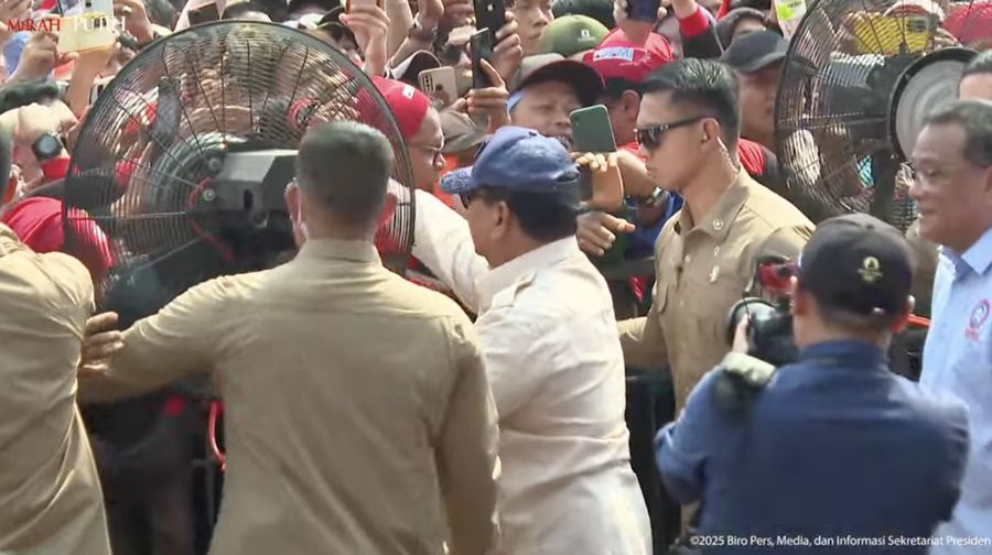 Presiden Prabowo Hadiri Peringatan Hari Buruh Internasional, Monas, 1 Mei 2025. (Tangkapan layar YouTube Setpres RI)